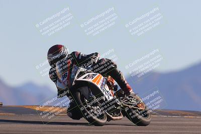 media/Nov-06-2023-Moto Forza (Mon) [[ce023d0744]]/3-Intermediate Group/Session 5 (Turn 9)/